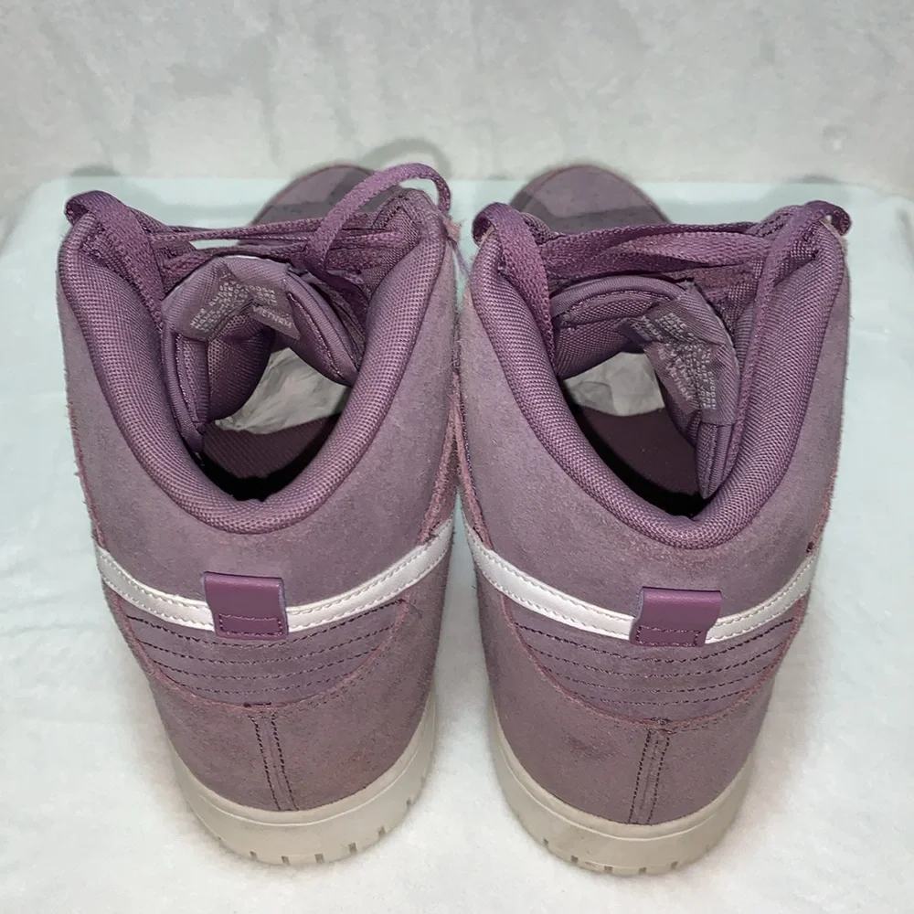 Nike Dunk High Premium Suede Violet Dust/White Women’s size 10 (men’s 8.5)